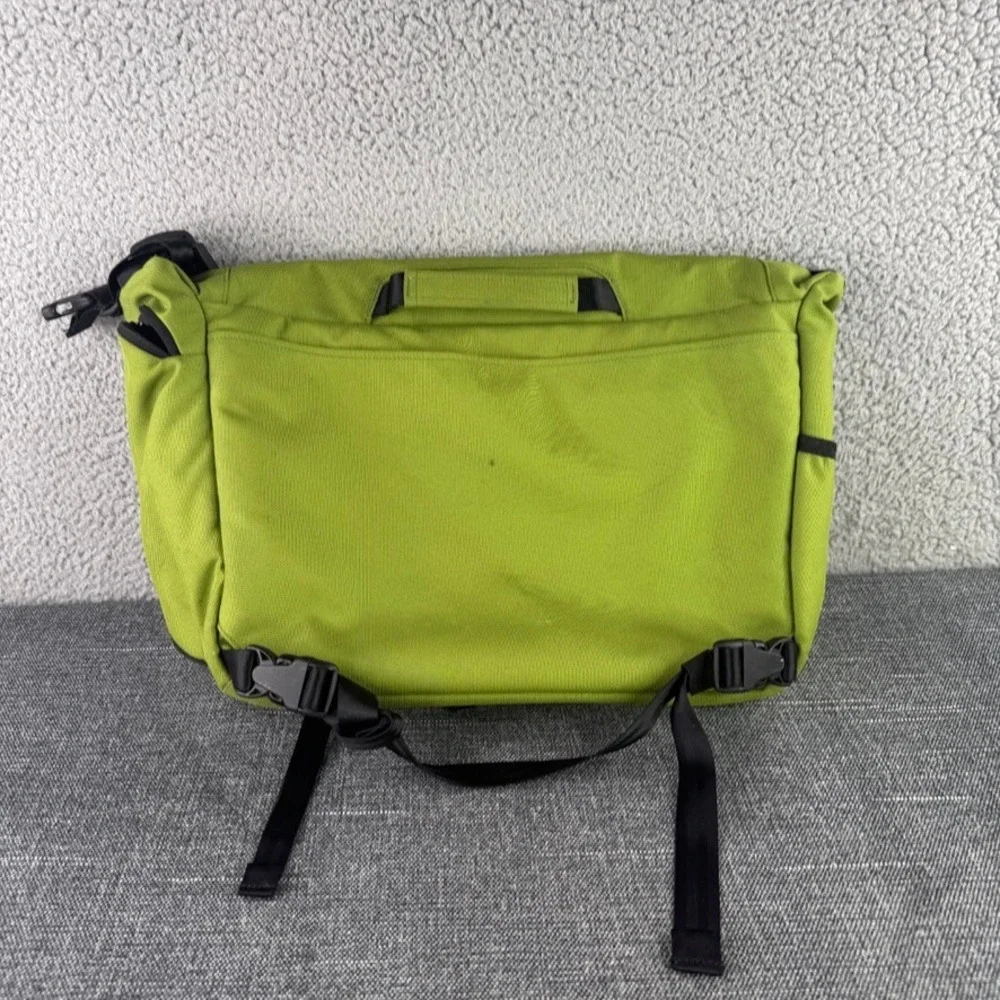 Vintage Patagonia Half Mass Messenger Bag Green Laptop Crossbody Shoulder Bag